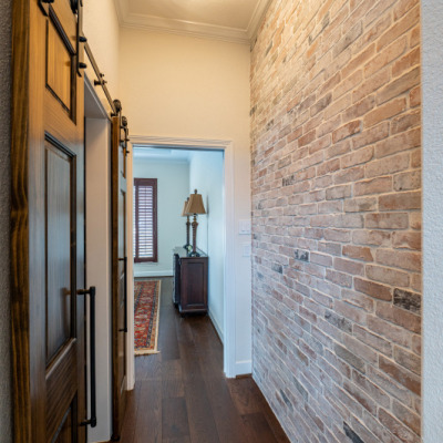 Vick-Missouri-City-Pantry-and-brick-wall